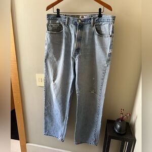 Levi’s 550 Relaxed Fit Light Wash Jeans - W38 L32